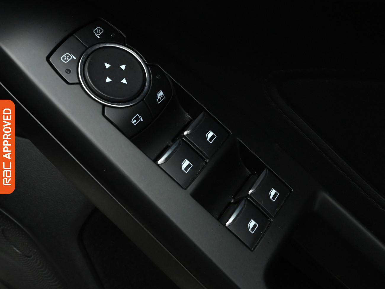 Used Ford Focus 2019 for sale - 76916320: Photo 24