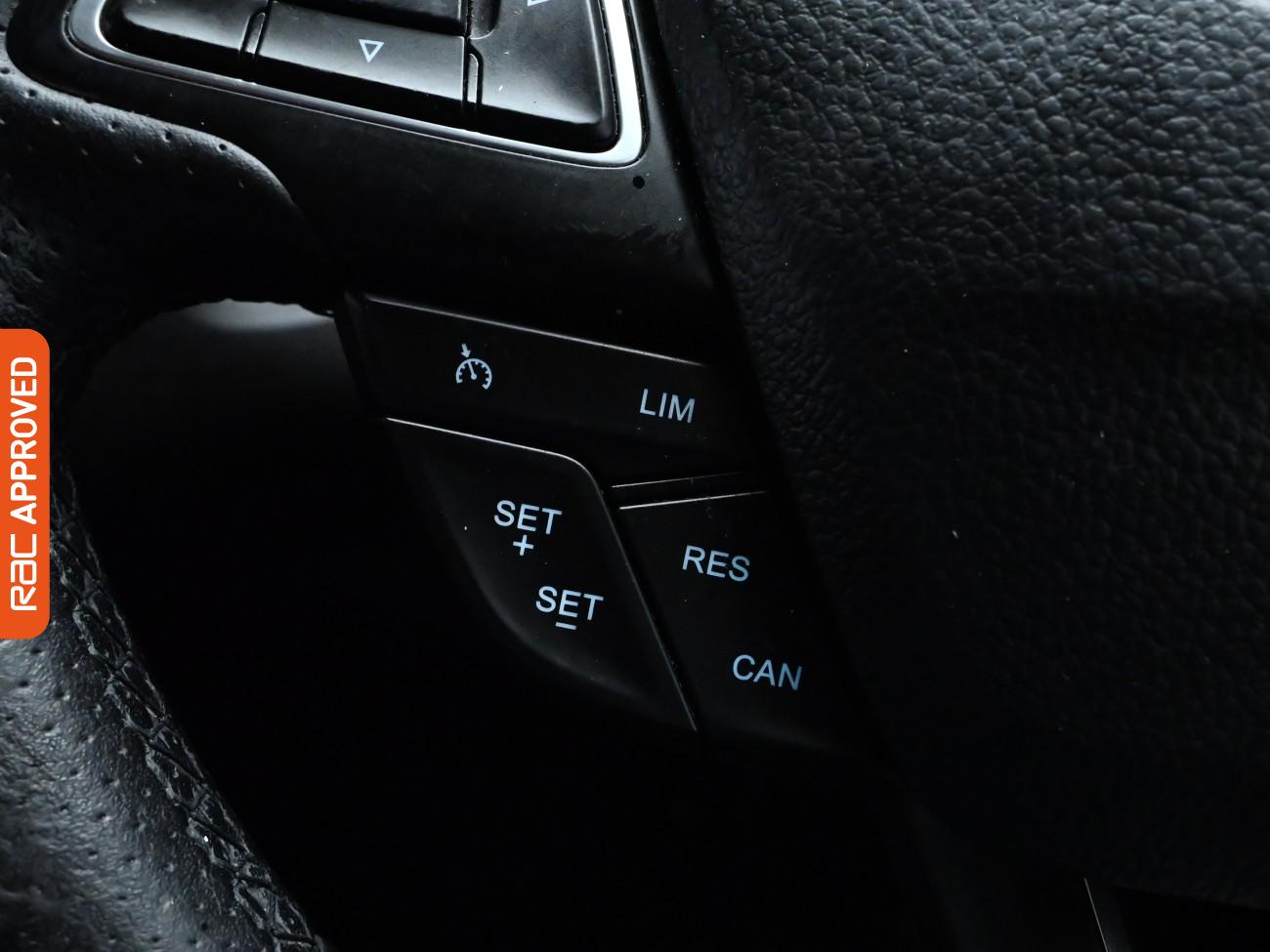 Used Ford Focus 2015 for sale - 75918326: Photo 25