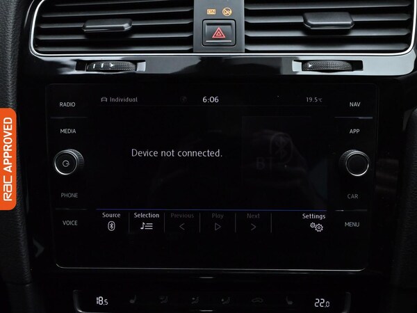 Used Volkswagen Golf 2018 for sale - 75105354: Photo 19