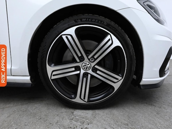 Used Volkswagen Golf 2018 for sale - 75105354: Photo 27