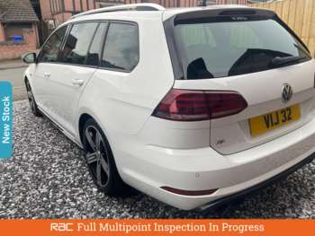 Used Volkswagen Golf 2018 for sale - 75105354: Photo