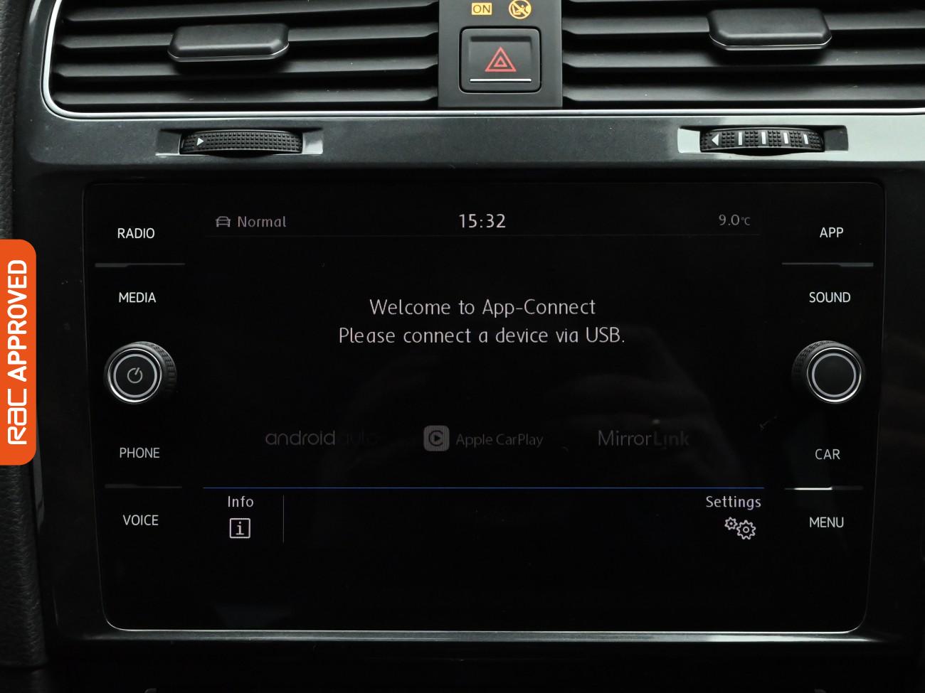 Used Volkswagen Golf 2017 for sale - 77675063: Photo 18