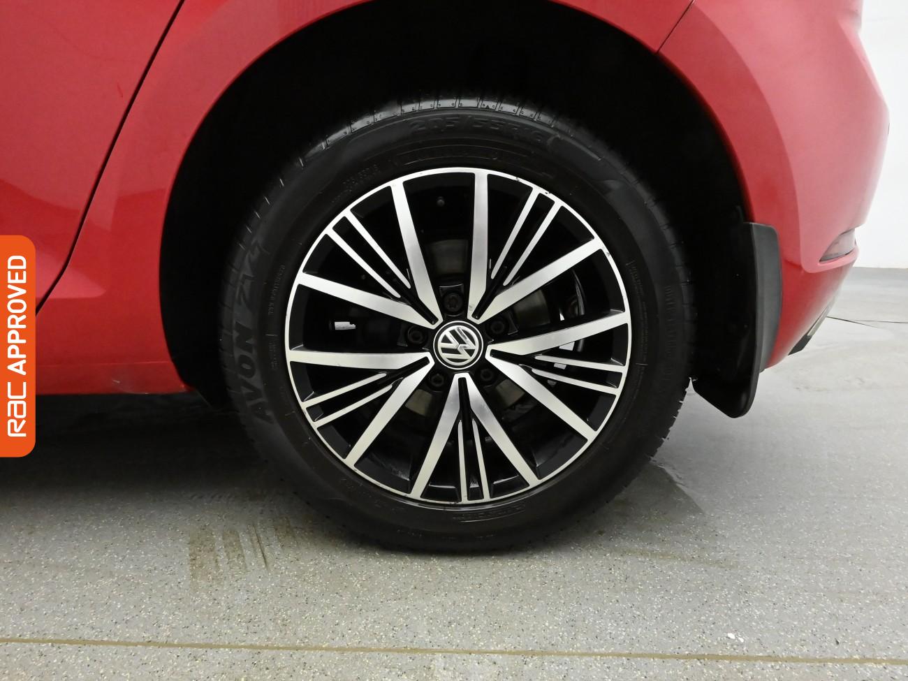 Used Volkswagen Golf 2017 for sale - 77675063: Photo 28