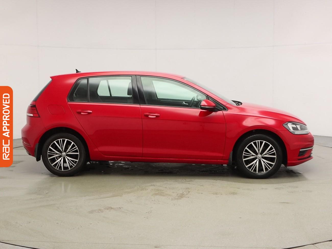 Used Volkswagen Golf 2017 for sale - 77675063: Photo 6