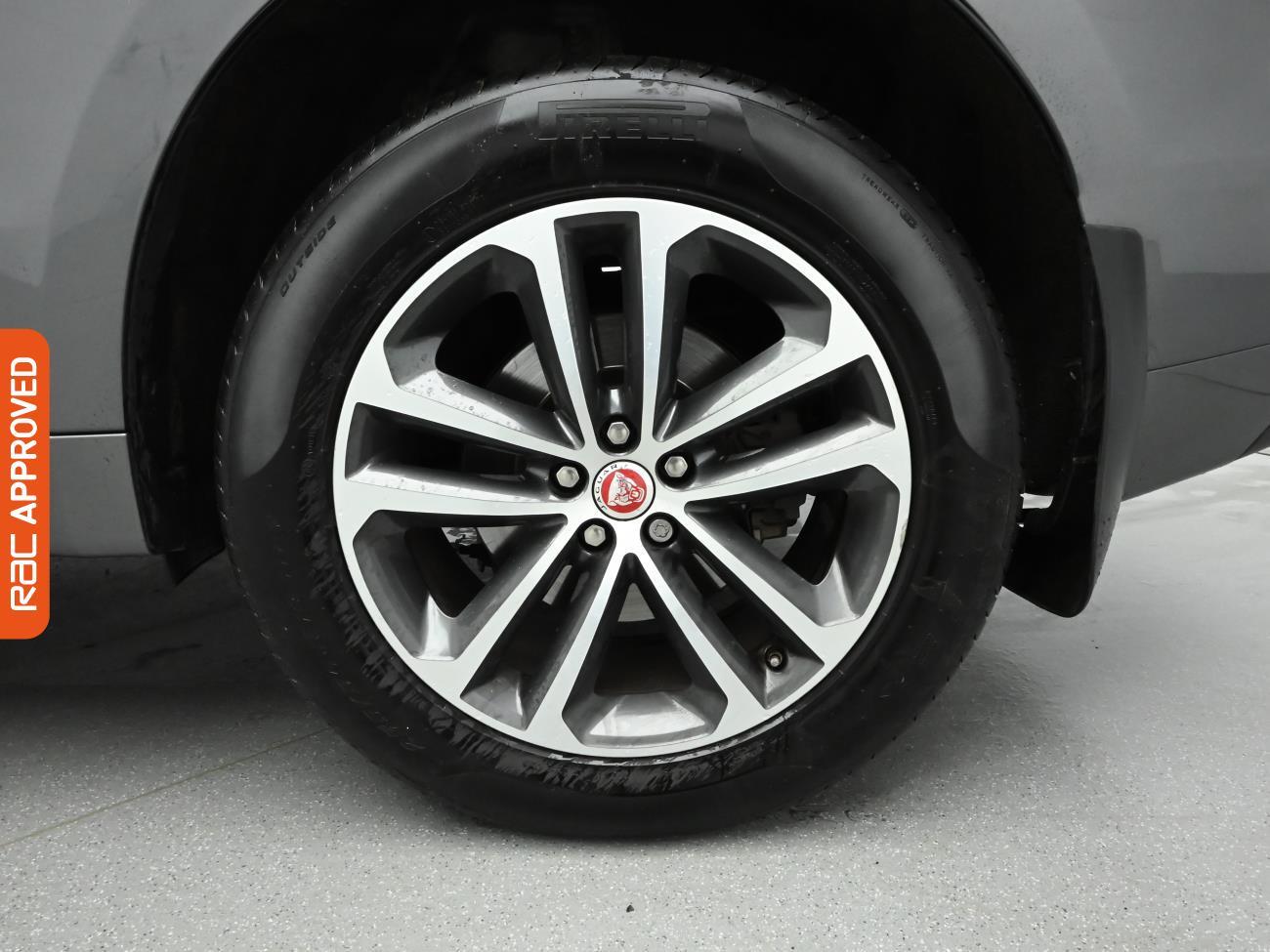 Used Jaguar F-Pace 2018 for sale - 77123715: Photo 13