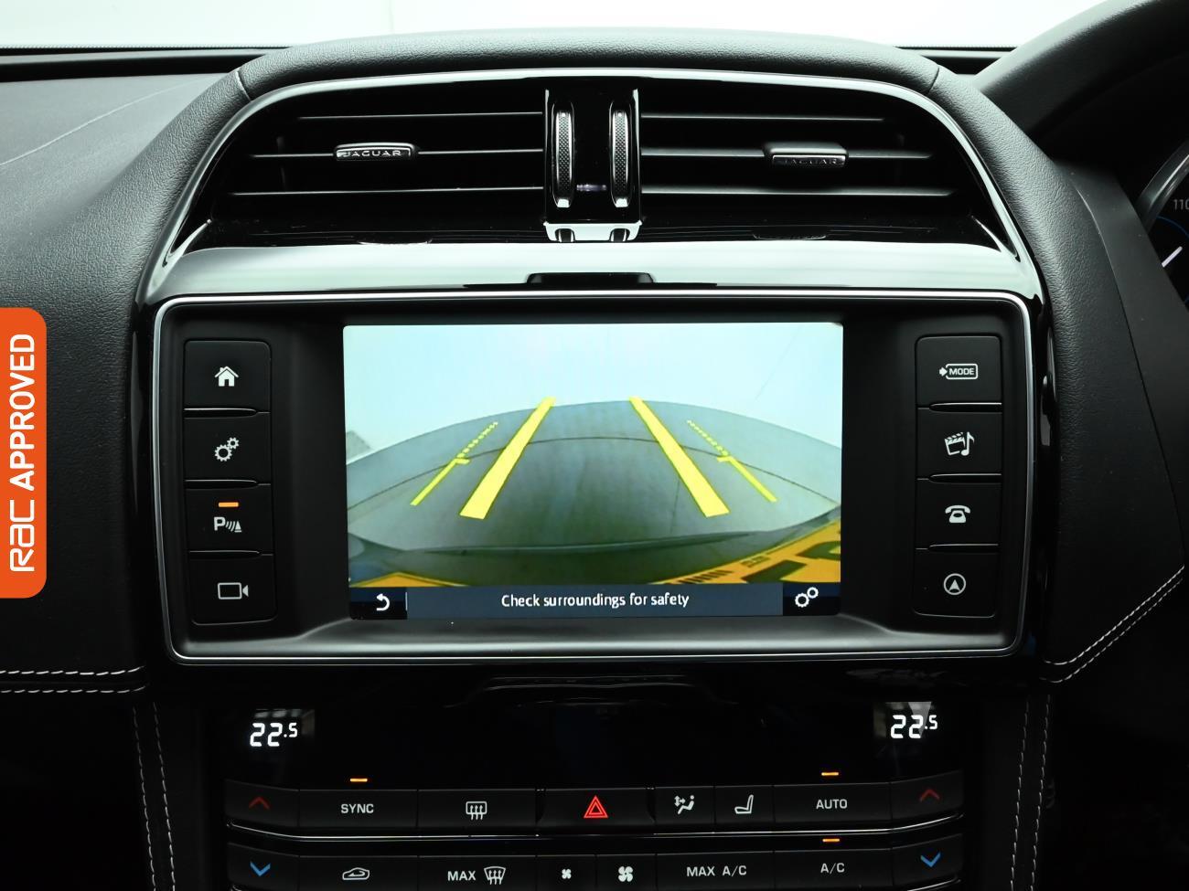 Used Jaguar F-Pace 2018 for sale - 77123715: Photo 3