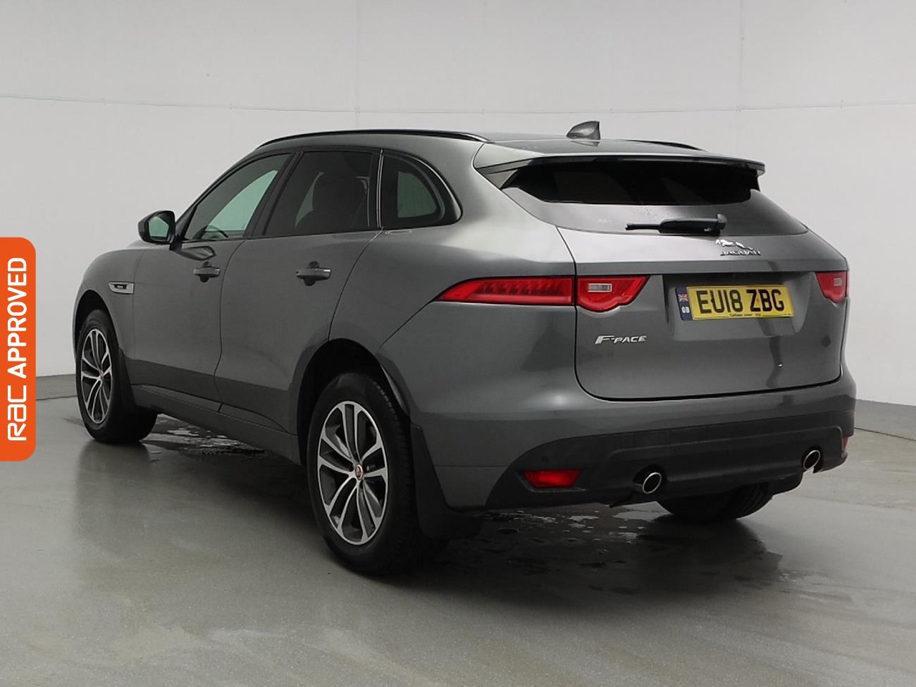 Used Jaguar F-Pace 2018 for sale - 77123715: Photo 4