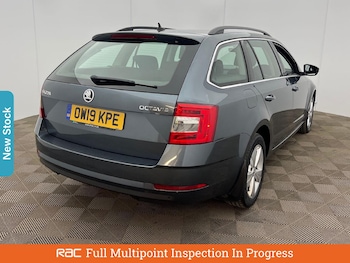 Used Skoda Octavia 2019 for sale - 75819462: Photo