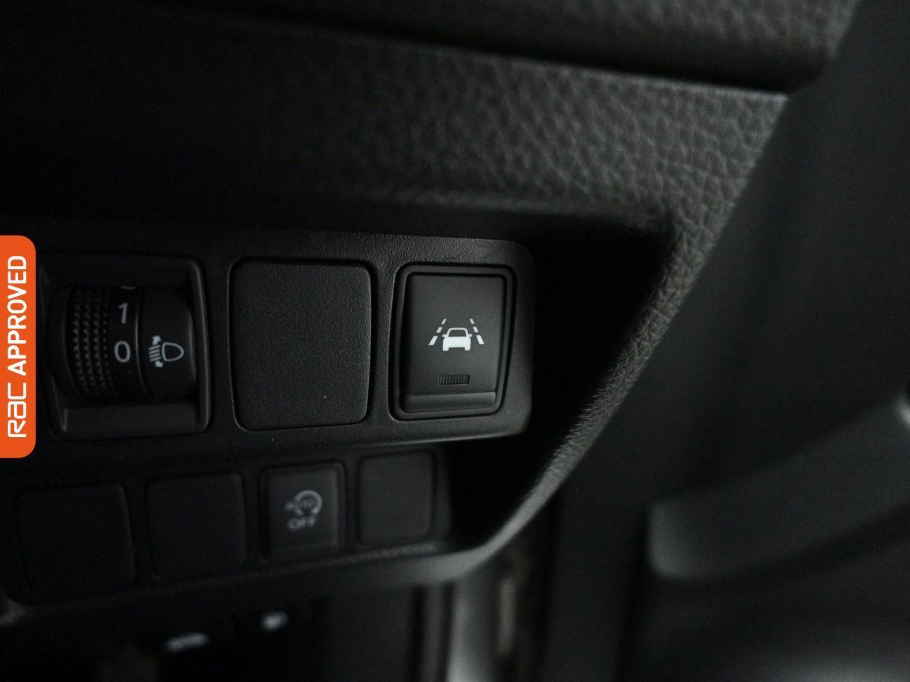 Used Nissan Qashqai 2019 for sale - 77951774: Photo 19