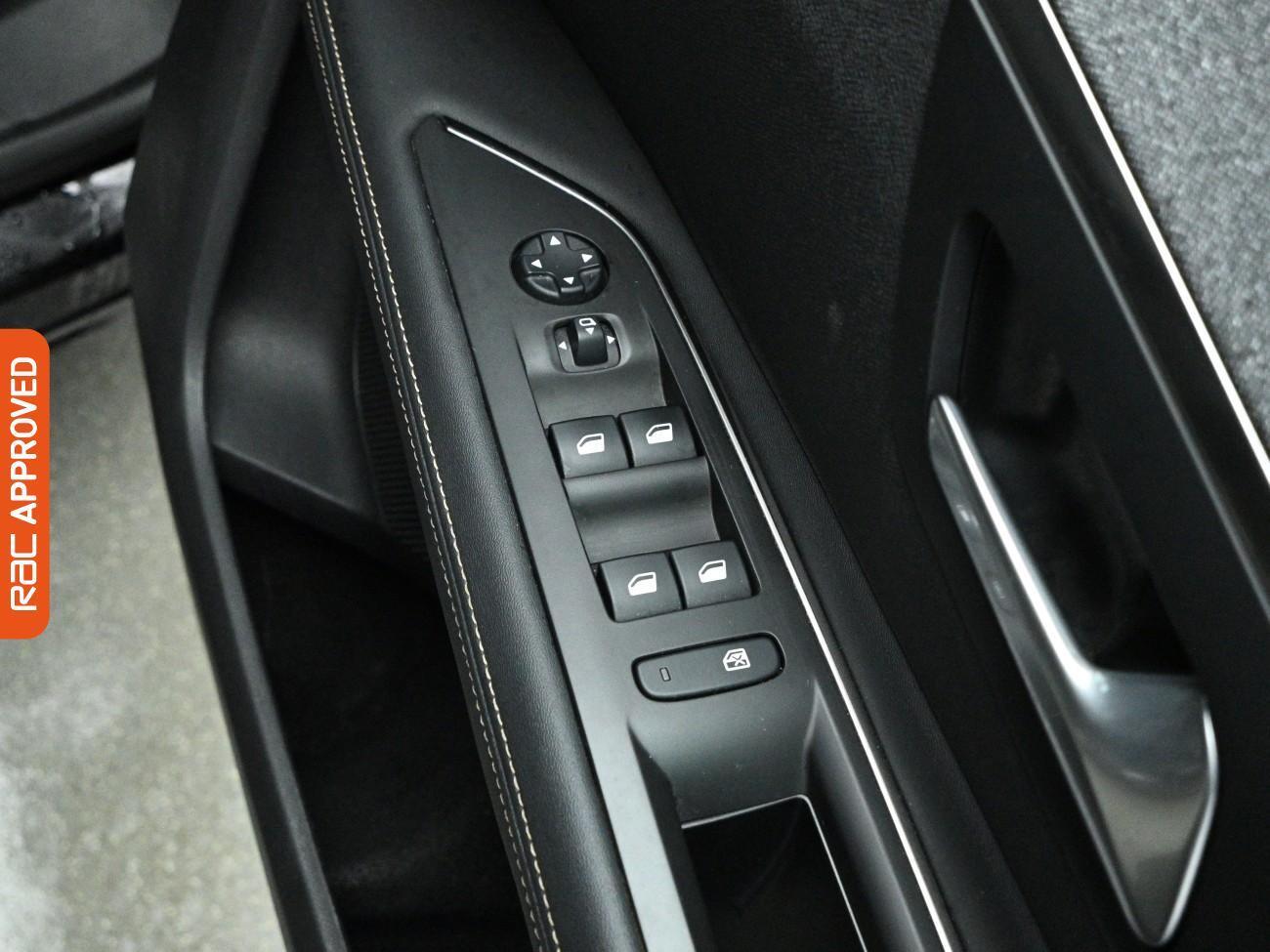 Used Peugeot 3008 2019 for sale - 77951755: Photo 26