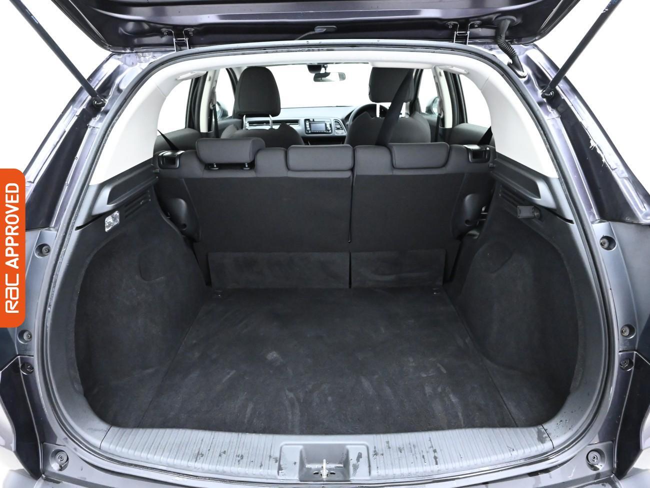 Used Honda HR-V 2019 for sale - 76373876: Photo 25