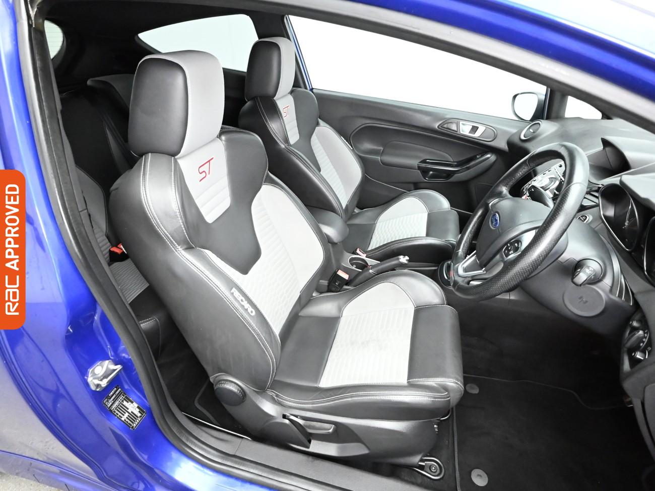 Used Ford Fiesta 2016 for sale - 77878898: Photo 12