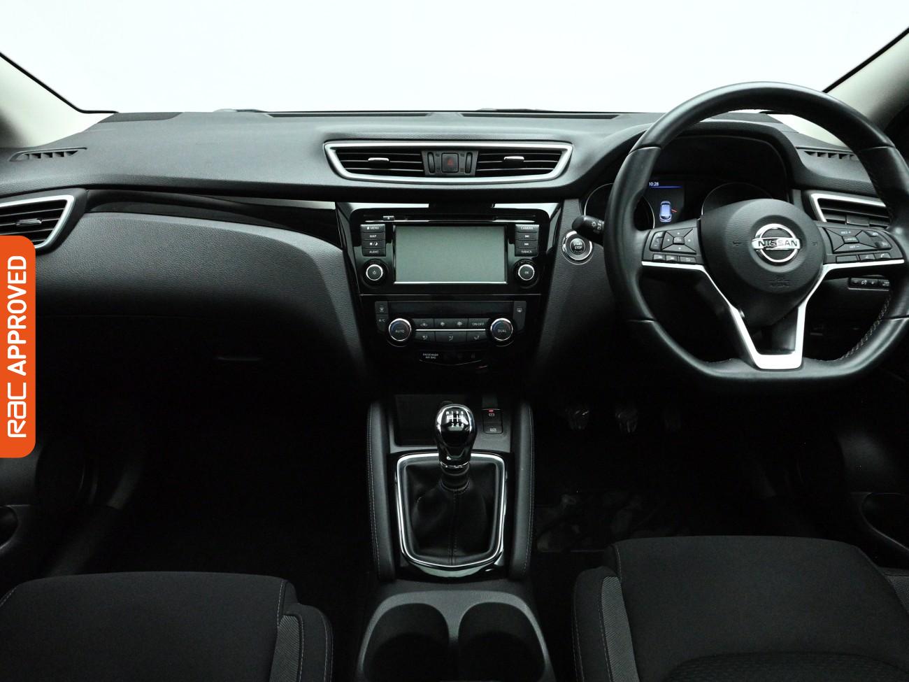 Used Nissan Qashqai 2021 for sale - 77935741: Photo 2