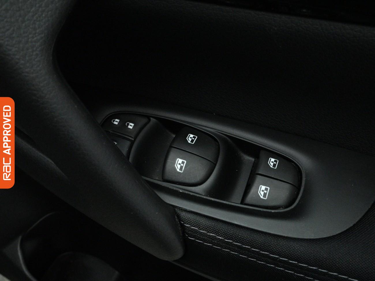 Used Nissan Qashqai 2021 for sale - 77935741: Photo 25