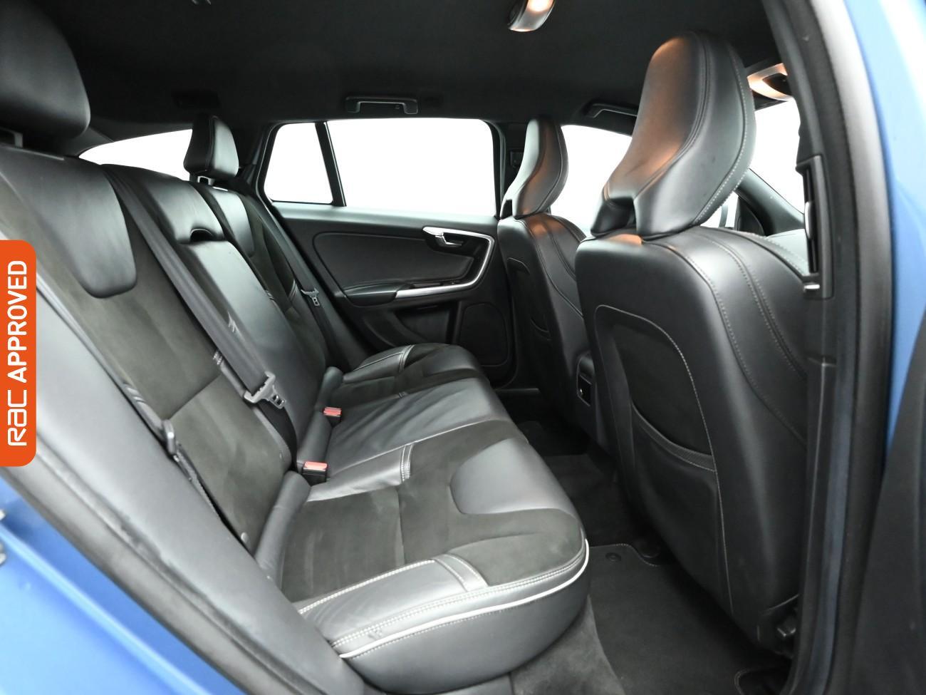 Used Volvo V60 2016 for sale - 76890197: Photo 13