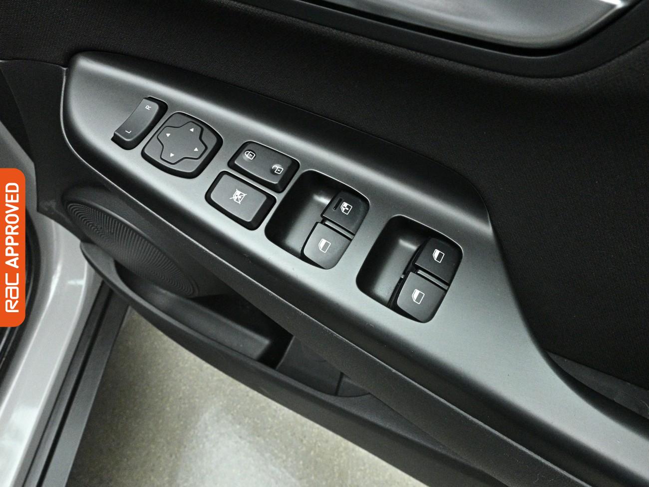 Used Hyundai KONA 2023 for sale - 77929072: Photo 25