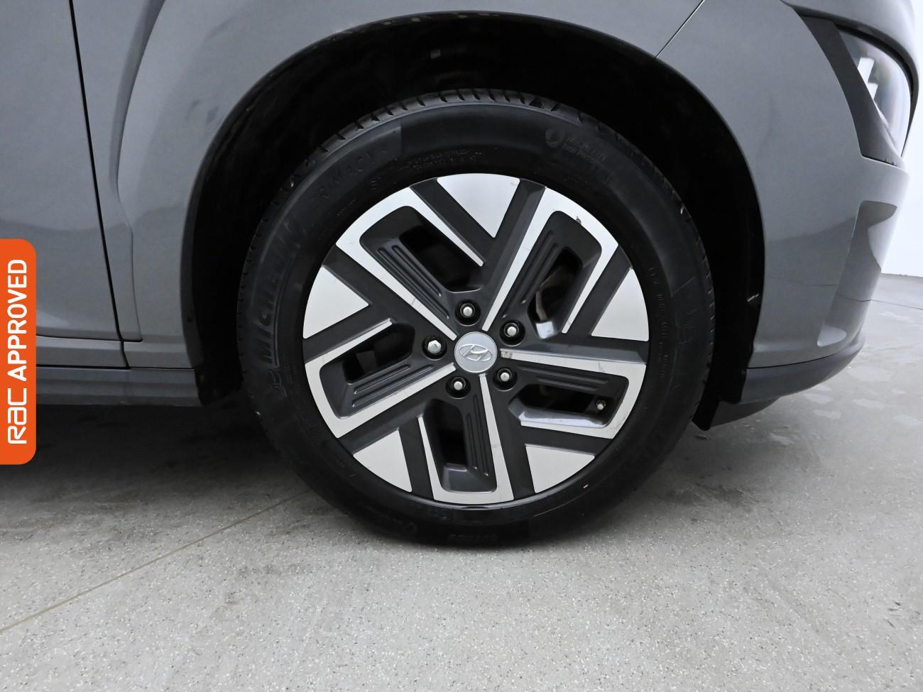 Used Hyundai KONA 2021 for sale - 76364569: Photo 32