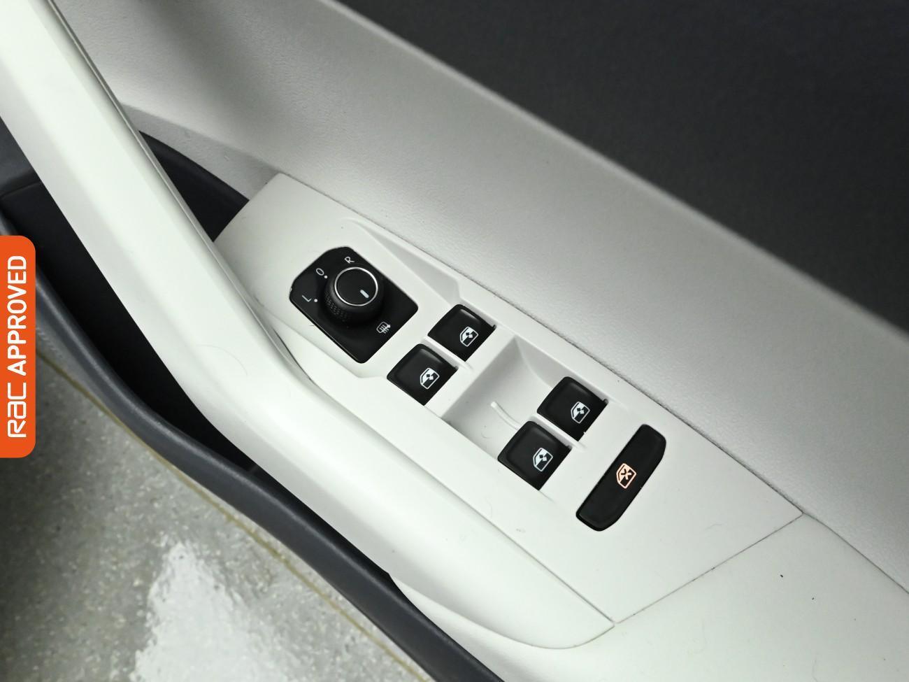 Used Volkswagen Polo 2021 for sale - 78043417: Photo 23