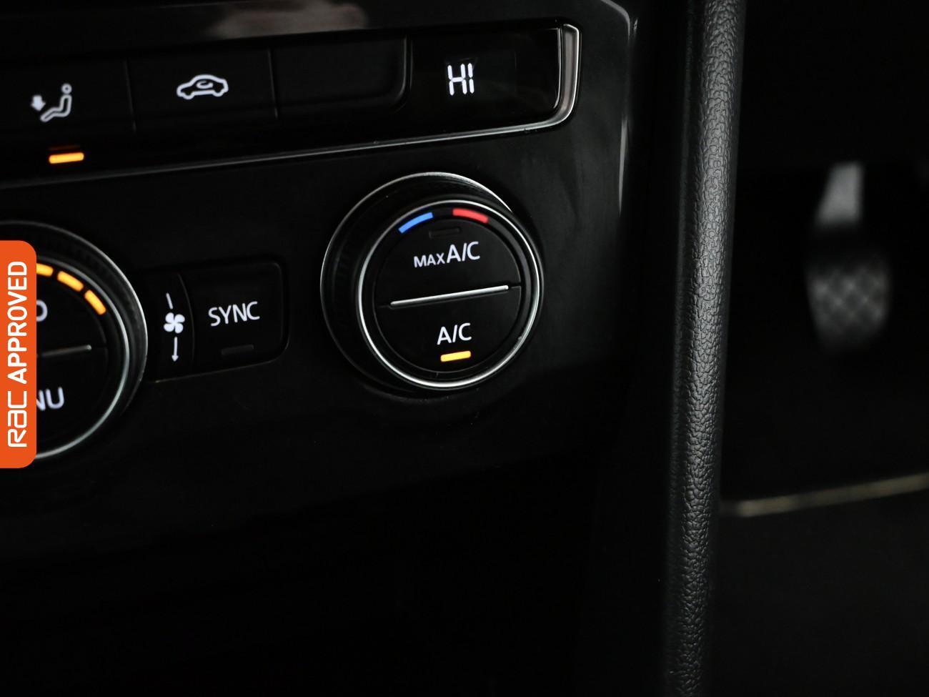 Used Volkswagen Tiguan 2019 for sale - 76711893: Photo 18