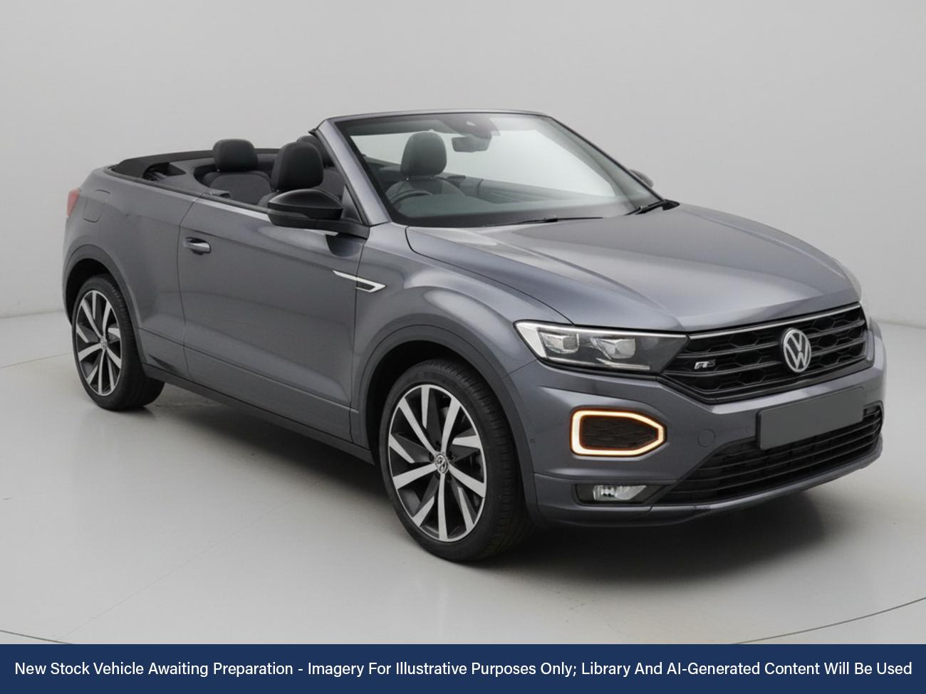 Used Volkswagen T-Roc 2021 for sale - 76697547: Photo 1