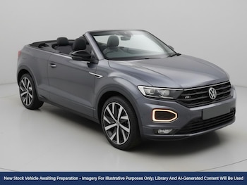 Used Volkswagen T-Roc 2021 for sale - 76697547: Photo