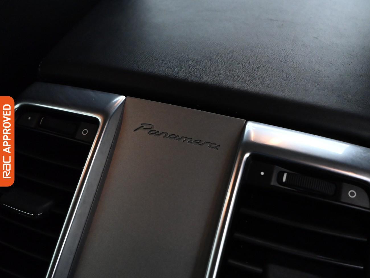 Used Porsche Panamera 2013 for sale - 77158779: Photo 18