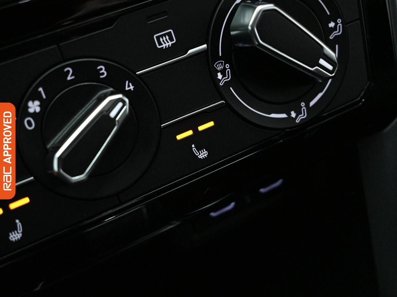 Used Volkswagen T-Cross 2022 for sale - 77747830: Photo 21