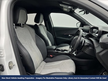 Used Peugeot E-2008 2021 for sale - 78407994: Photo
