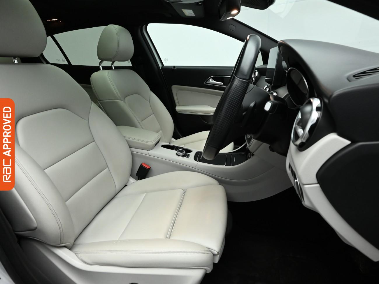 Used Mercedes-Benz GLA 2019 for sale - 76767787: Photo 12