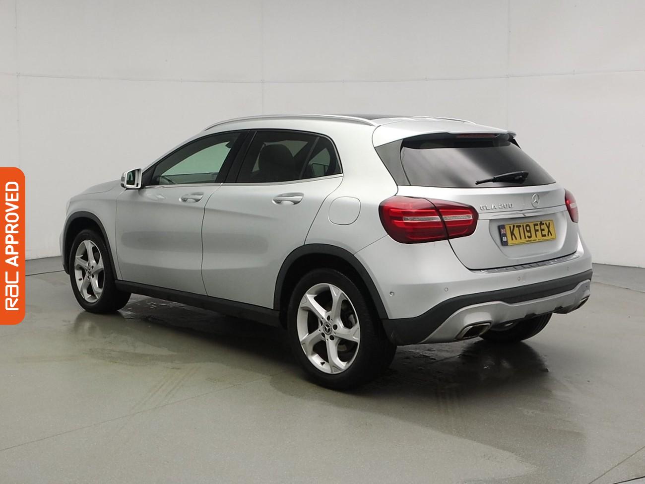 Used Mercedes-Benz GLA 2019 for sale - 76767787: Photo 4