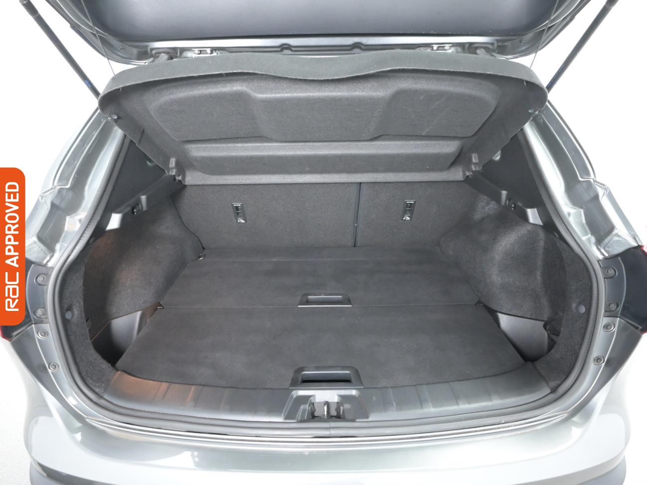 Used Nissan Qashqai 2017 for sale - 77680129: Photo 24