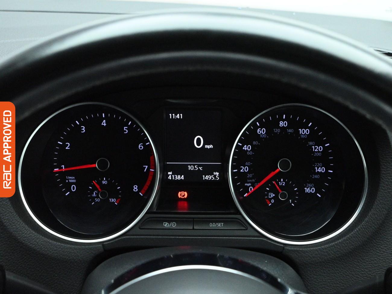 Used Volkswagen Polo 2016 for sale - 77834945: Photo 11