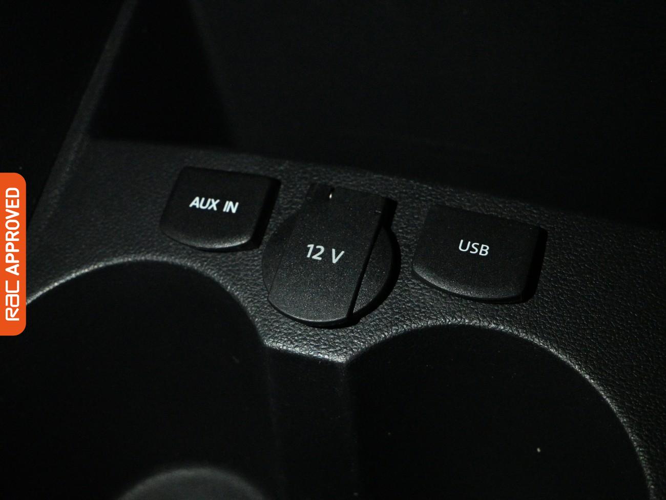 Used Volkswagen Polo 2016 for sale - 77834945: Photo 17