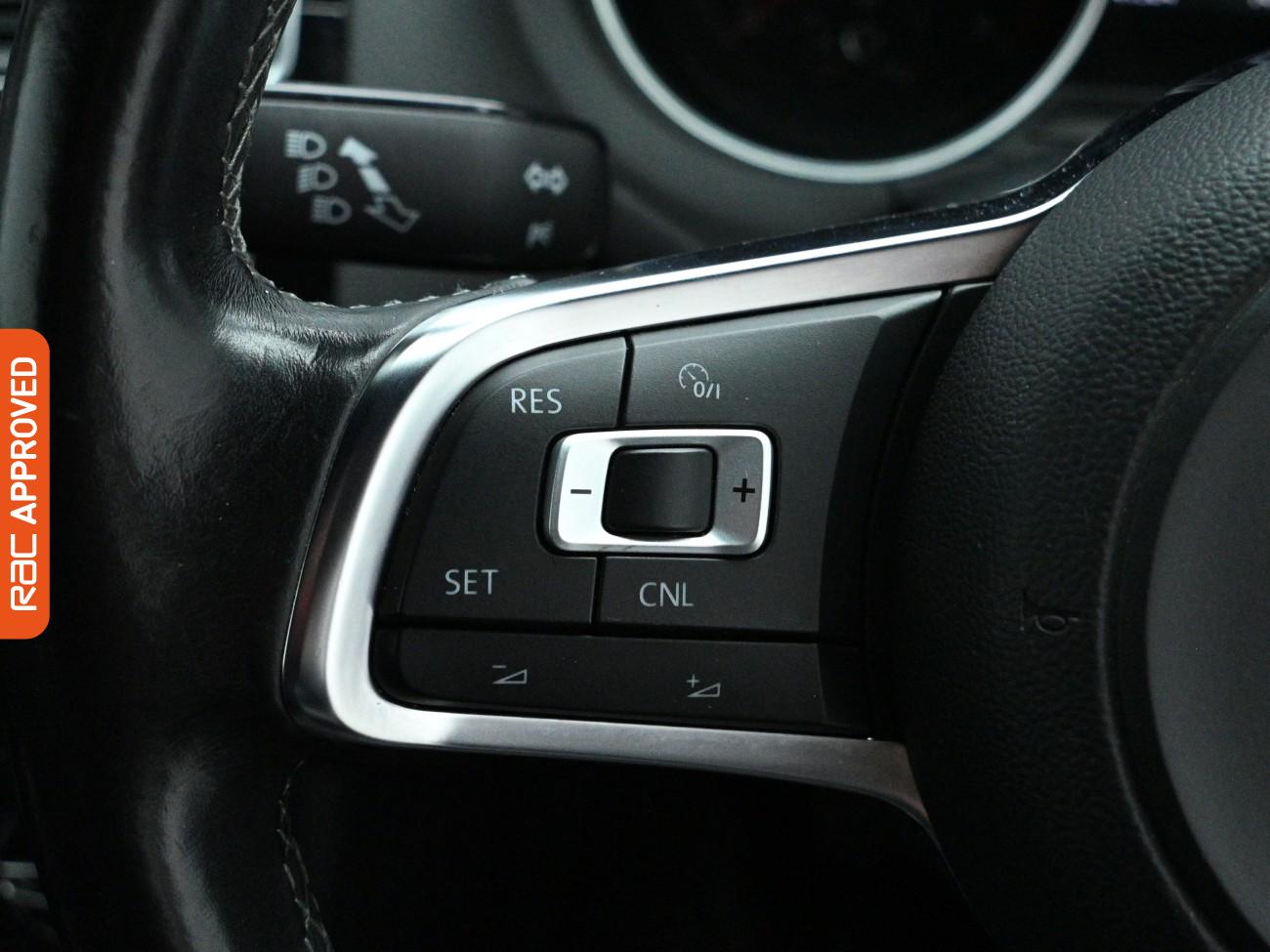 Used Volkswagen Polo 2016 for sale - 77834945: Photo 18