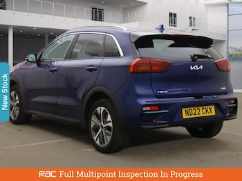 Used Kia Niro 2022 for sale - 76156421: Photo 2