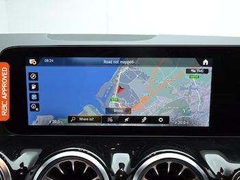 Used Mercedes-Benz EQA 2022 for sale - 76462256: Photo