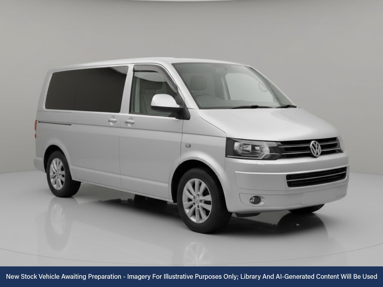 Used Volkswagen Caravelle 2015 for sale - 76462232: Photo 1