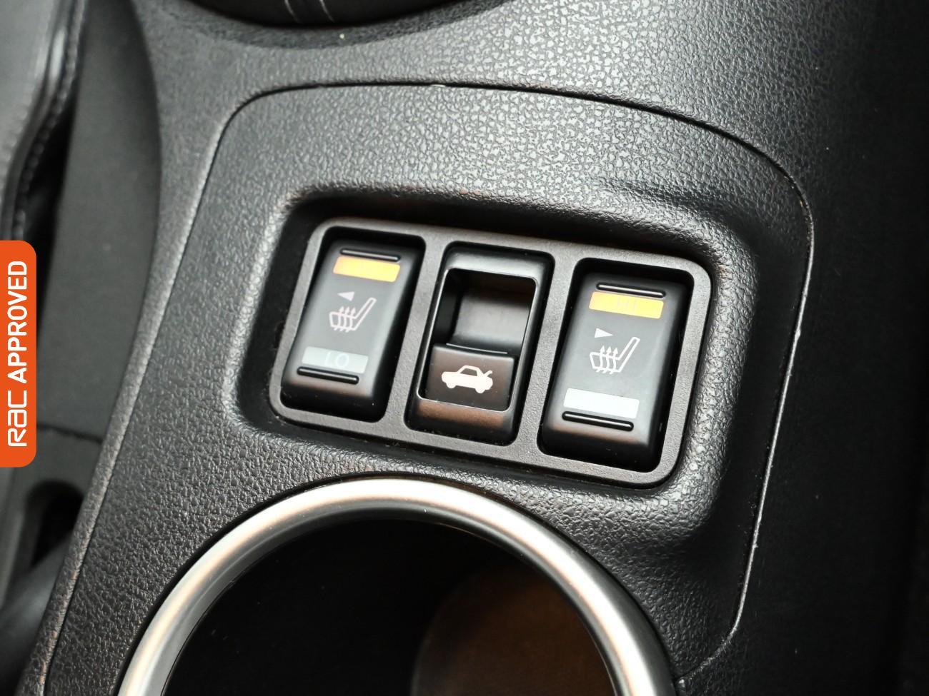 Used Nissan 370 Z 2020 for sale - 76436777: Photo 19