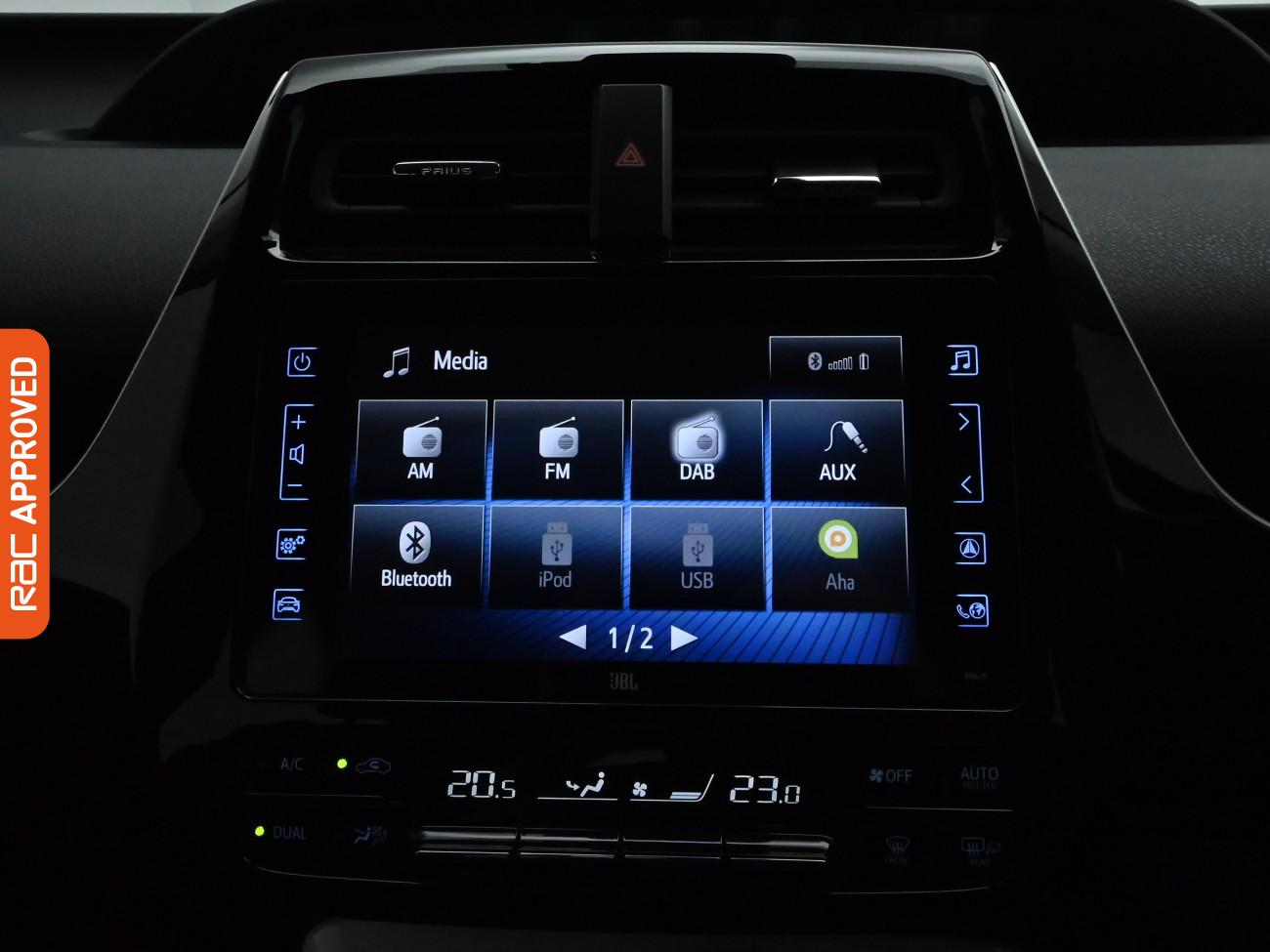 Used Toyota Prius 2018 for sale - 76789570: Photo 17