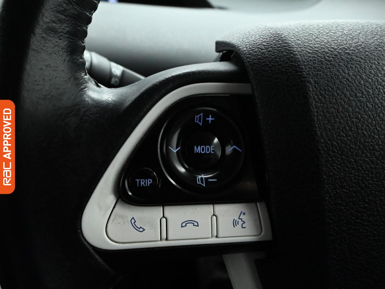 Used Toyota Prius 2018 for sale - 76789570: Photo 22