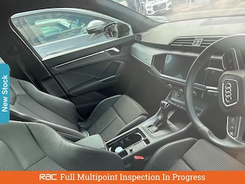 Used Audi Q3 2019 for sale - 75480880: Photo