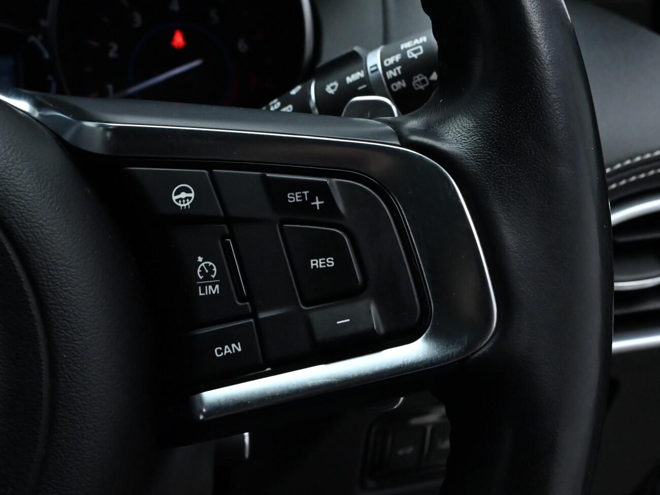 Used Jaguar F-Pace 2017 for sale - 77117866: Photo 25