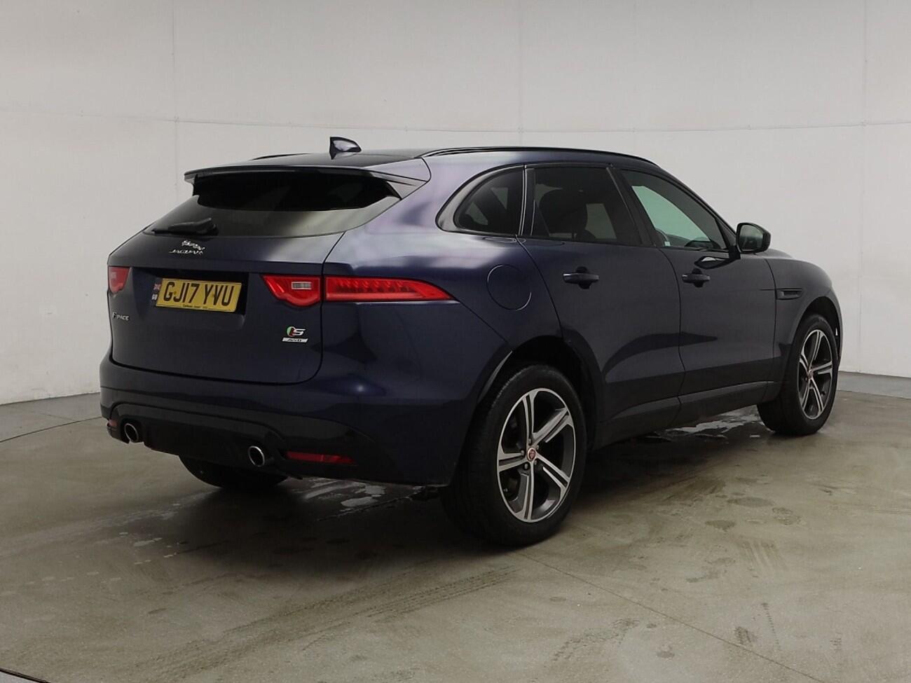 Used Jaguar F-Pace 2017 for sale - 77117866: Photo 32