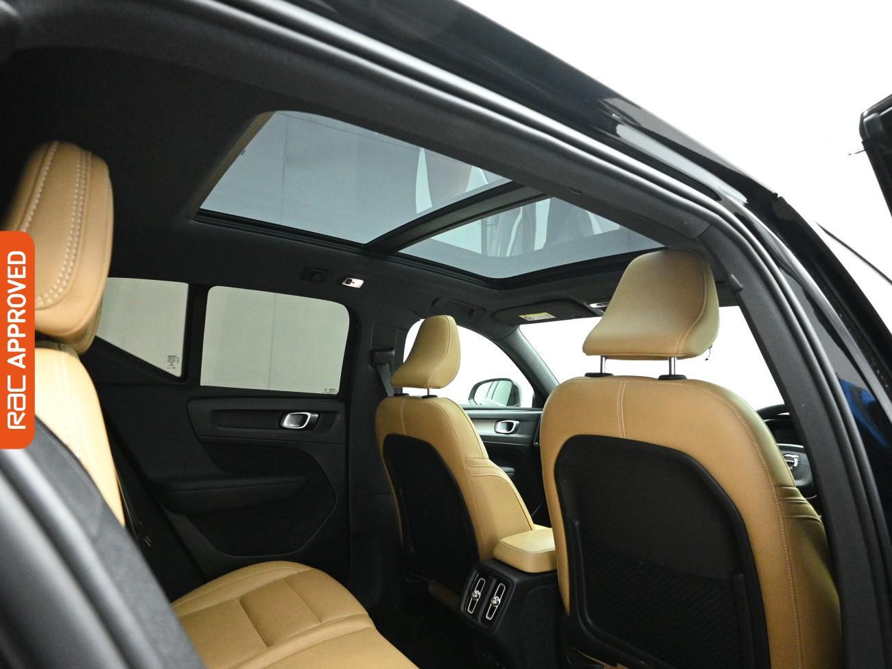 Used Volvo XC40 2019 for sale - 77914316: Photo 3