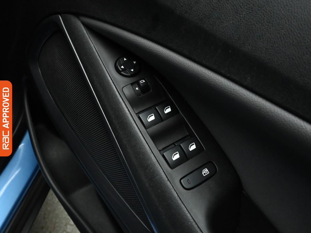 Used Vauxhall Crossland X 2020 for sale - 77327515: Photo 25