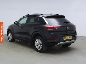 Used Volkswagen T-Roc 2024 for sale - 79227989: Photo