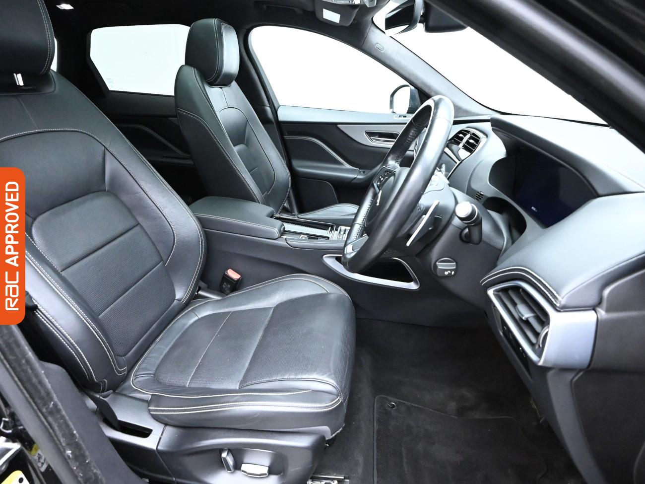 Used Jaguar F-Pace 2019 for sale - 76373888: Photo 12