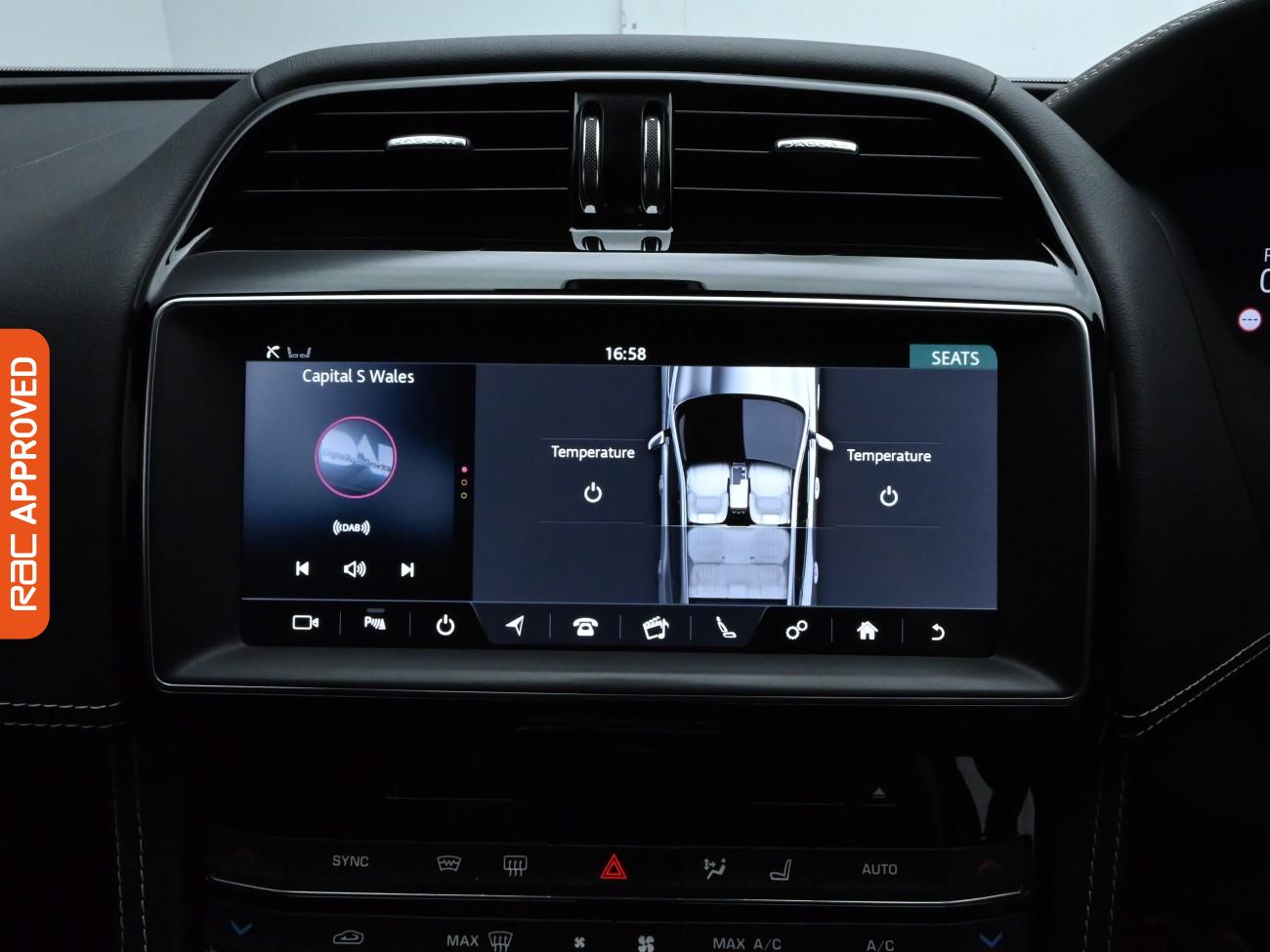 Used Jaguar F-Pace 2019 for sale - 76373888: Photo 17