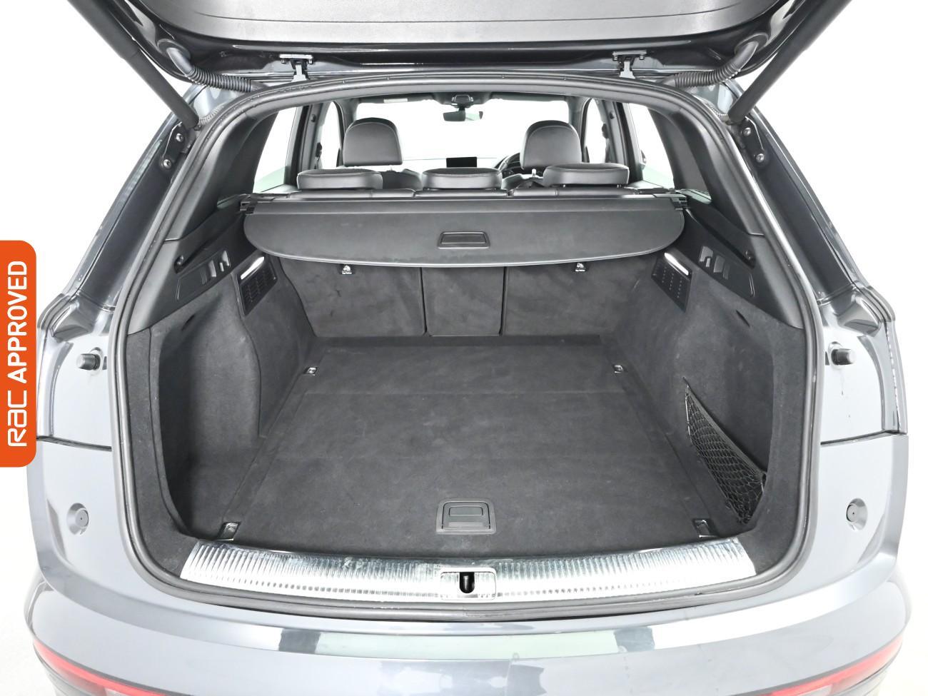 Used Audi Q5 2019 for sale - 76685623: Photo 28