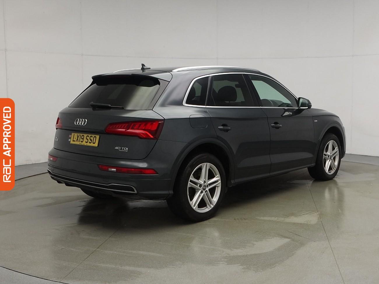 Used Audi Q5 2019 for sale - 76685623: Photo 33